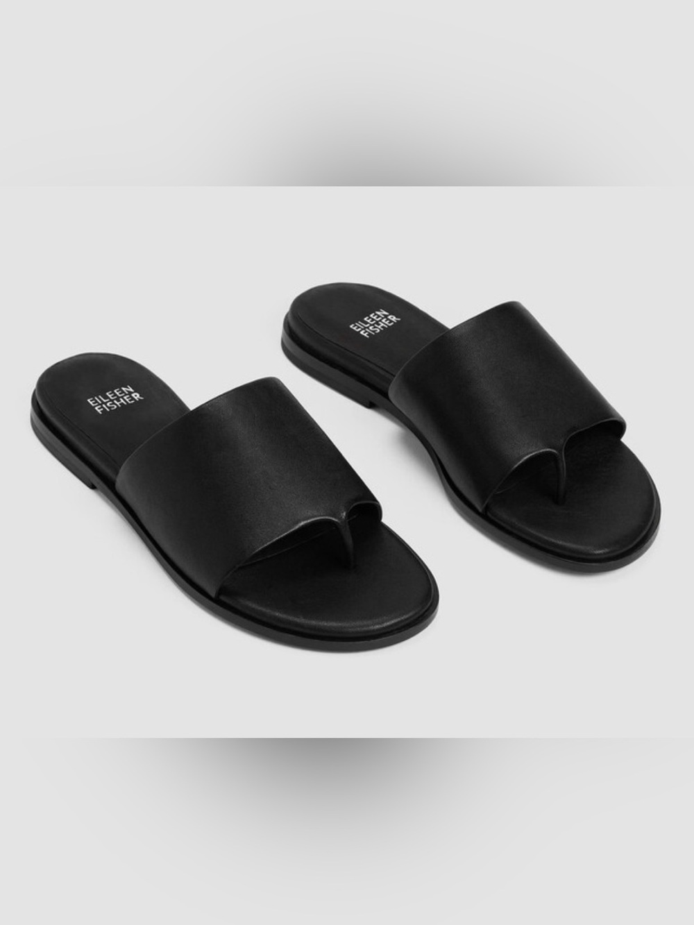 Eileen Fisher Kore Leather Thong Sandal in Black, Size 7, Excellent Condition!